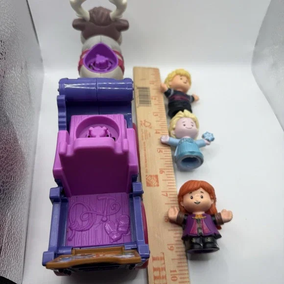 Fisher Price Little People Disney FROZEN Anna Elsa Kristoff & Sven Wagon Playset - Picture 14 of 16